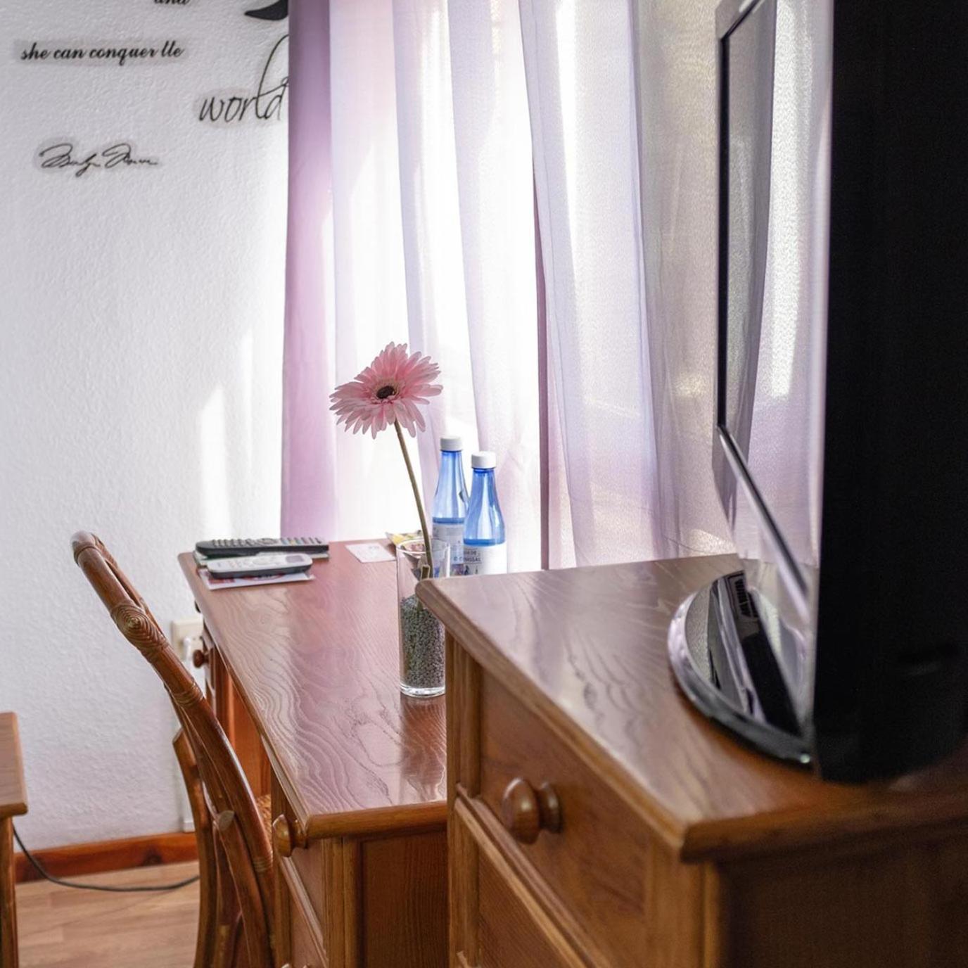 Hostal Victoria Altura Екстер'єр фото